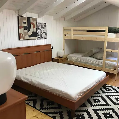 S 4